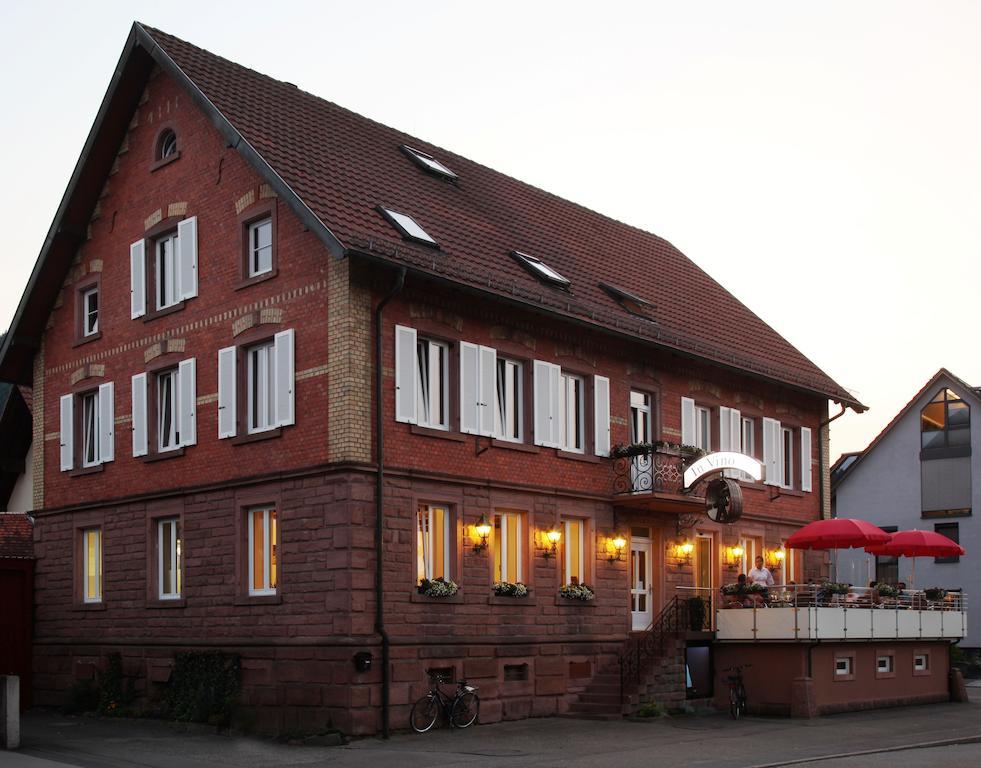 Restaurant&Appartements In Vino Veritas Haslach im Kinzigtal Exterior foto